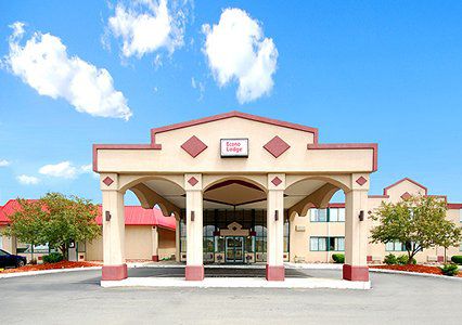 Econo Lodge Chicopee Exterior photo